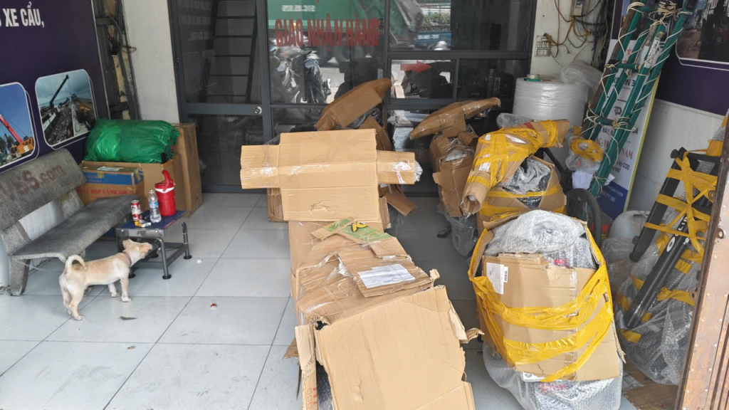 gui xe may sai gon di thai binh