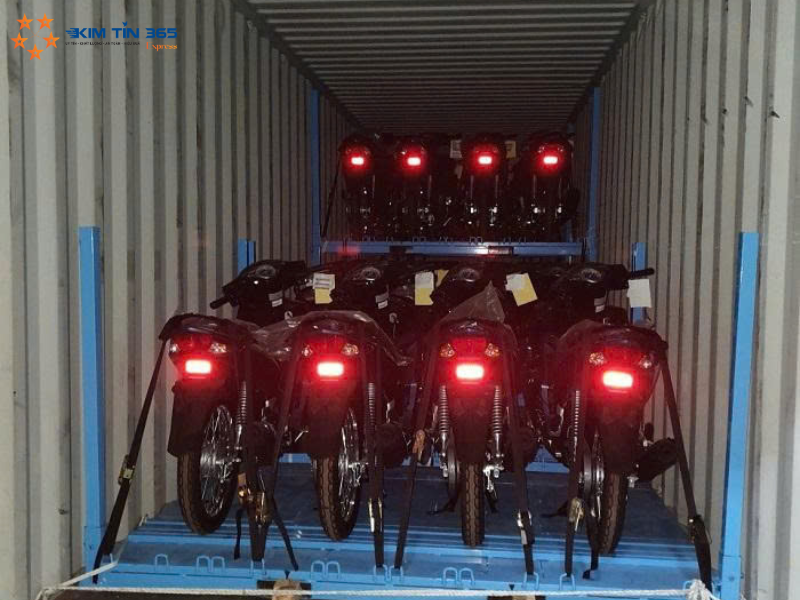Gửi xe máy Hà Nội Sài Gòn bằng chành xe tải