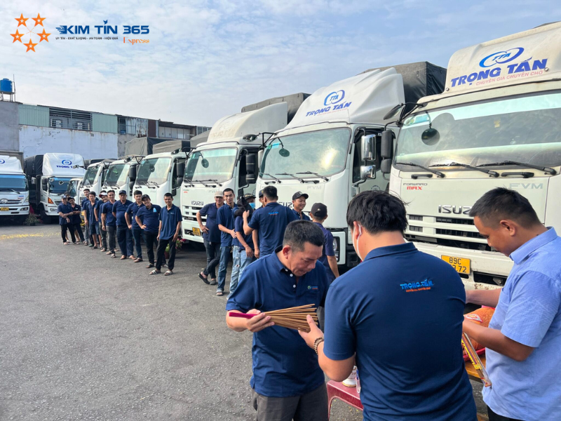 Vận tải Trọng Tấn
