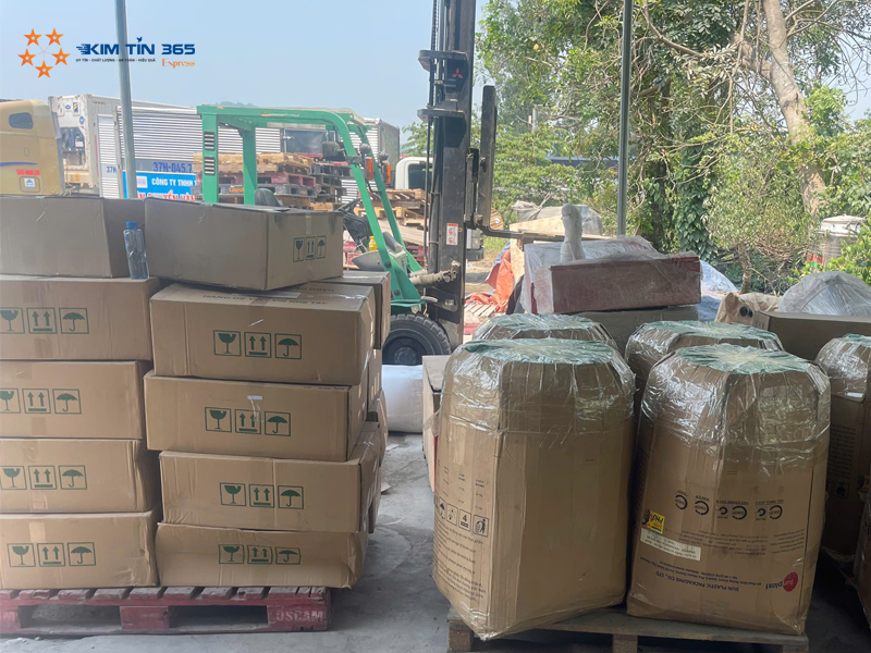Lưu ý khi gửi hàng Sài Gòn Hà Nội dịp lễ