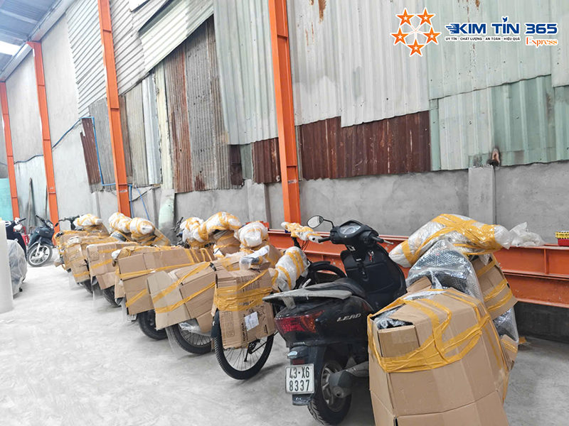 Giá gửi xe từ Hà Nội đi Sài Gòn