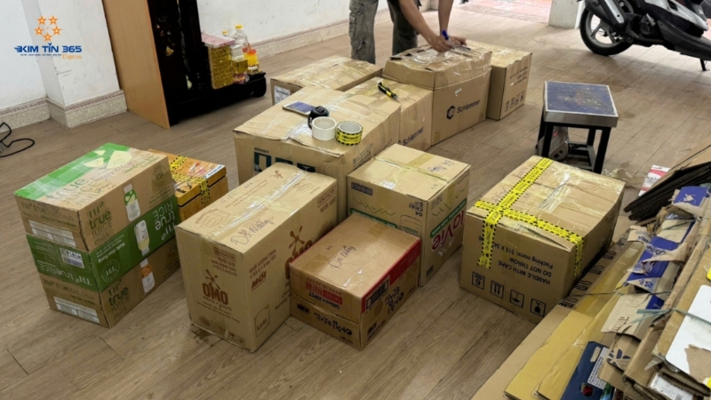 Gửi hàng từ Sài Gòn đi Hà Nội