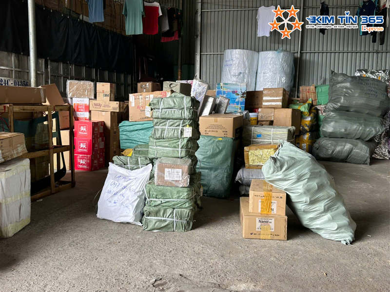 Gửi hàng Sài Gòn Hà Nội