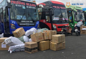 Gửi Hàng Xe Khách Hà Nội Sài Gòn: Rẻ Thật Hay Chỉ Rẻ Cước