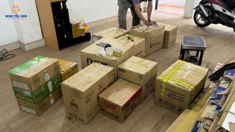 Vận chuyển hàng hóa Hà Nội Sài Gòn